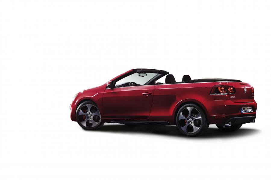  Volkswagen Golf GTi Cabrio 2012 года  (фото 60 из 61)